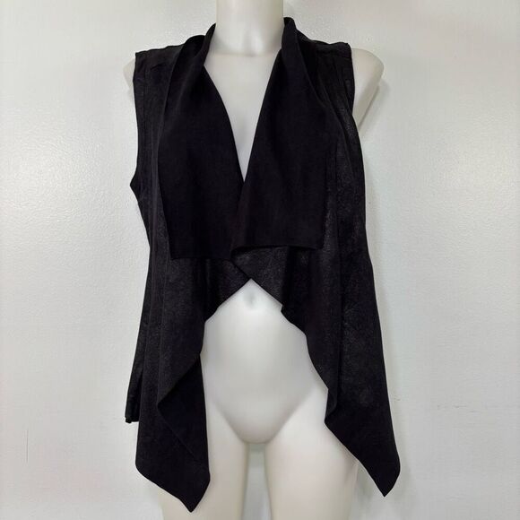 Bagatelle Black Draped Loose Fit Flowy Open Front Vest - Picture 2 of 5